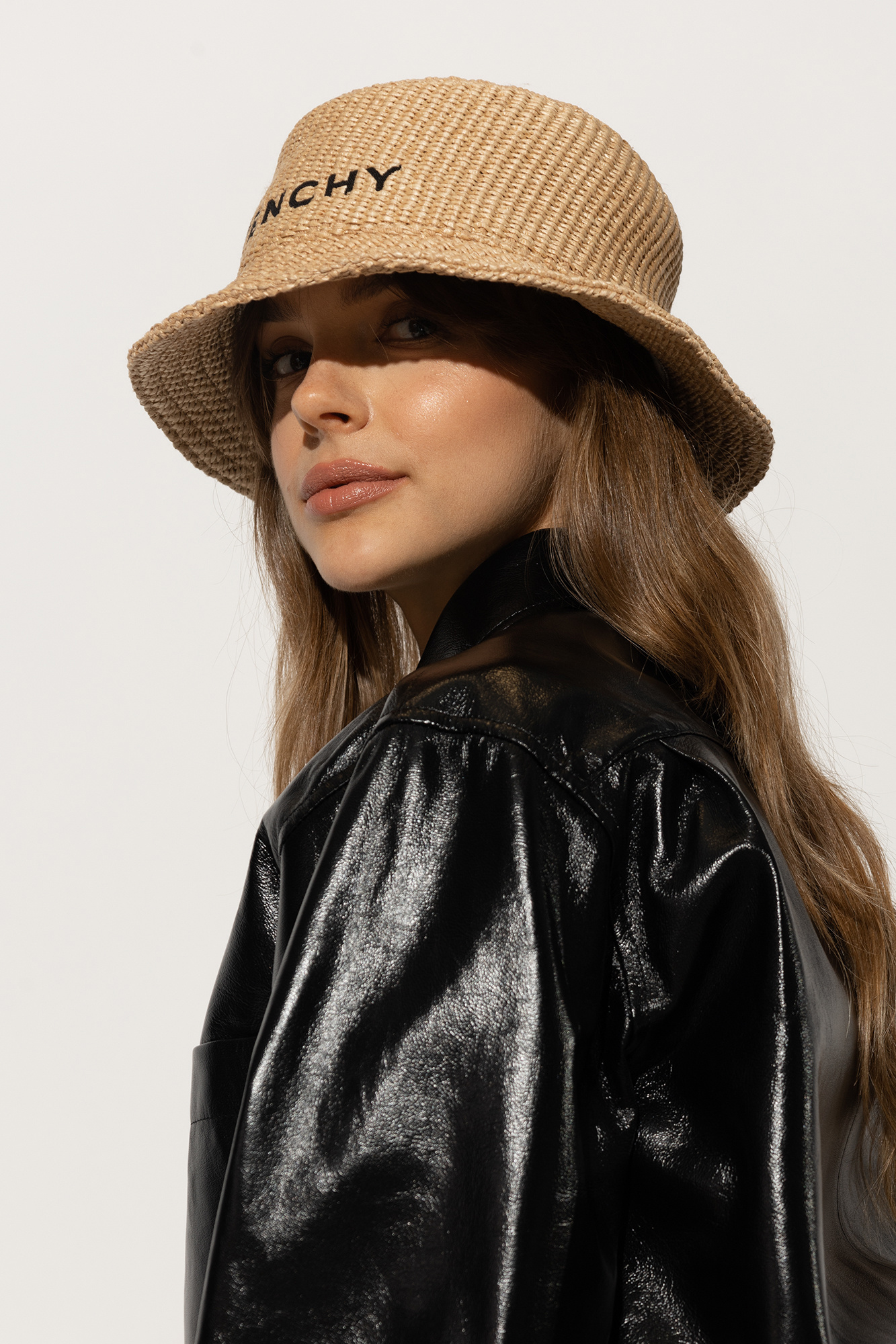 Givenchy Bucket hat with logo | Women's Accessories | Vitkac